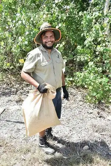 Skyrail Ranger at Tangaroa clean up